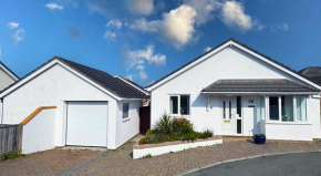 CYNEFIN- 3 Bed, 2 Bath-1 x En-Suite, DETCAHED BUNGLAOW- PET FRIENDLY